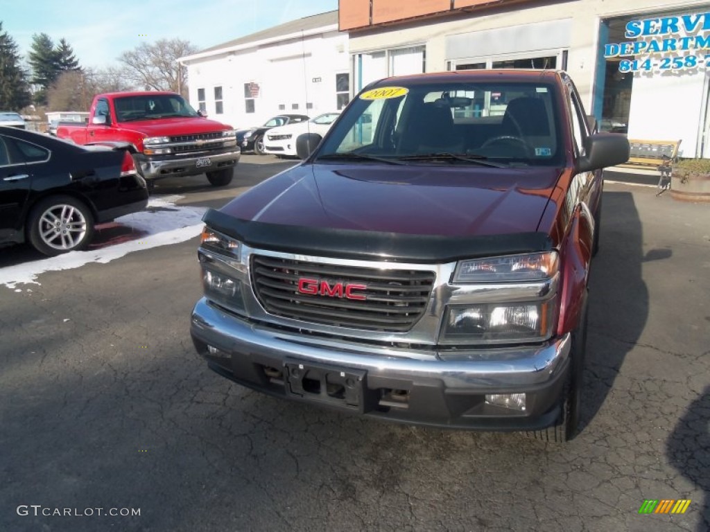 2007 Canyon SLE Extended Cab 4x4 - Sonoma Red Metallic / Dark Pewter photo #3
