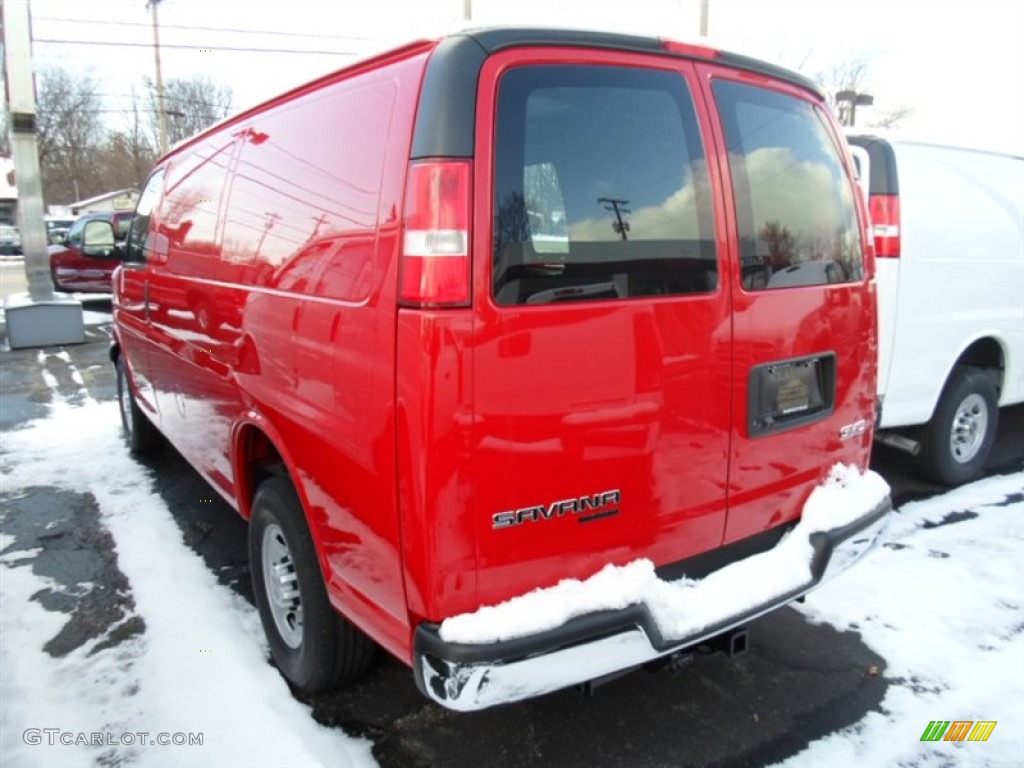 2014 Savana Van 2500 Cargo - Fire Red / Medium Pewter photo #7