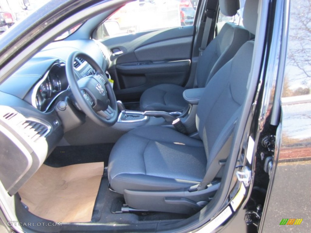 2014 Dodge Avenger SE Front Seat Photo #88378724