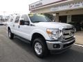 Oxford White - F350 Super Duty XLT Crew Cab 4x4 Photo No. 2