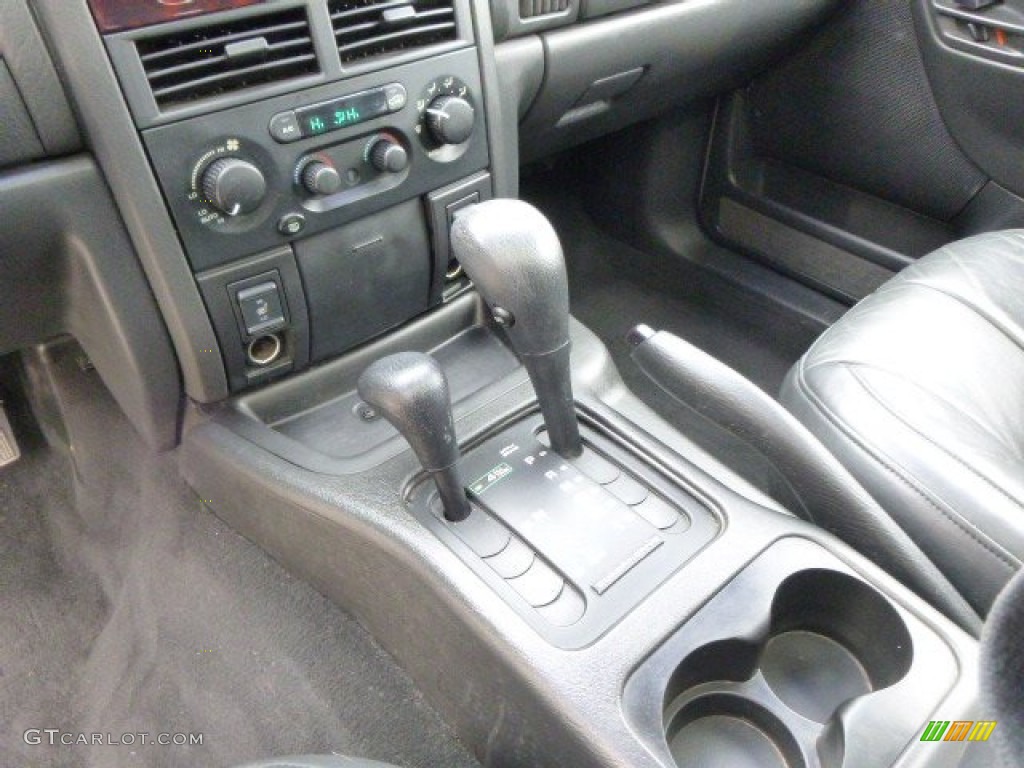 2002 Jeep Grand Cherokee Limited 4x4 Transmission Photos