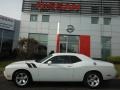 Bright White - Challenger SXT Plus Photo No. 2