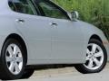 Classic Silver Metallic - ES 330 Photo No. 9