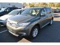 2011 Cypress Green Pearl Toyota Highlander V6 4WD  photo #4