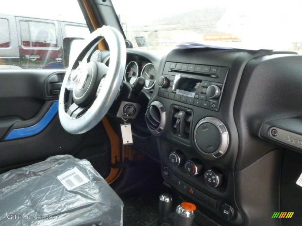 2014 Wrangler Unlimited Sport 4x4 - Amp
