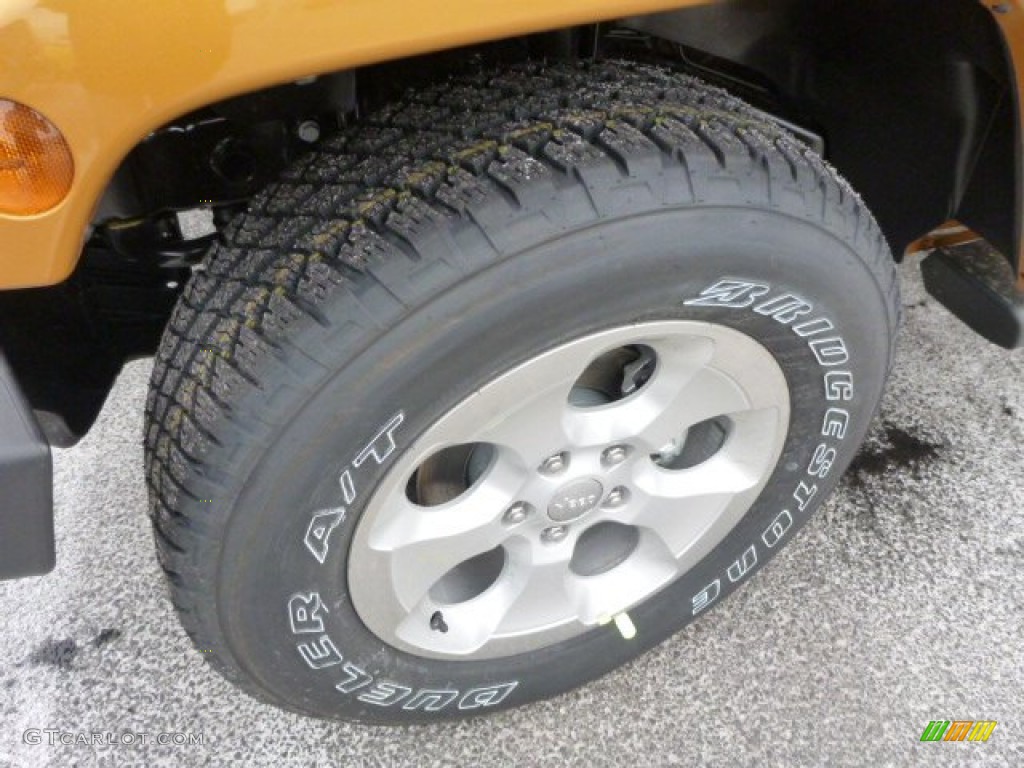 2014 Wrangler Unlimited Sahara 4x4 - Amp