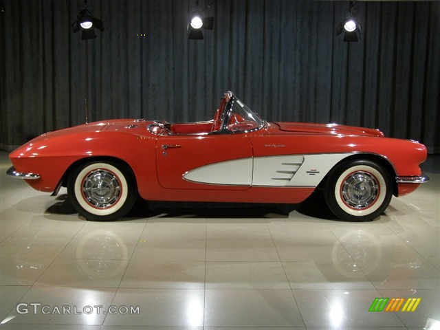 1961 Corvette Convertible - Roman Red / Red photo #17