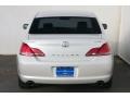 Blizzard White Pearl - Avalon Limited Photo No. 10