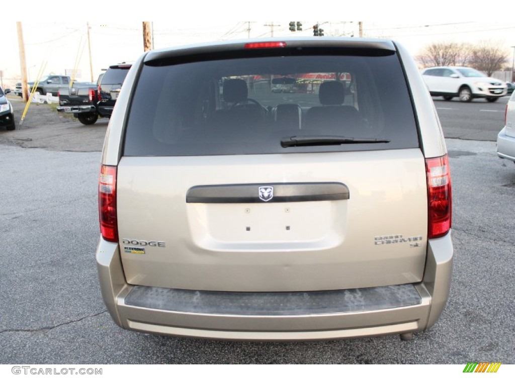 2009 Grand Caravan SE - Light Sandstone Metallic / Dark Slate Gray/Light Shale photo #7