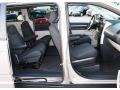 Light Sandstone Metallic - Grand Caravan SE Photo No. 12