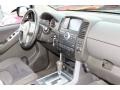 2008 Super Black Nissan Pathfinder SE 4x4  photo #9