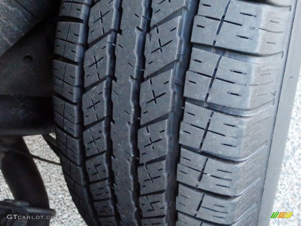 2013 Tahoe LT 4x4 - Summit White / Ebony photo #24