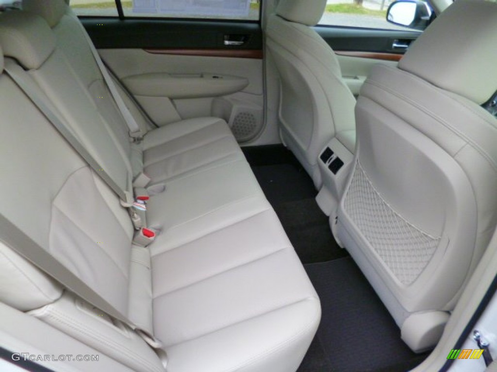 2014 Subaru Outback 3.6R Limited Rear Seat Photo #88411863