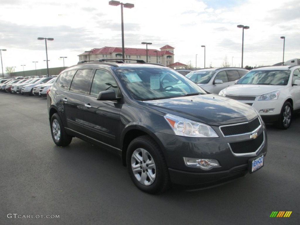 2011 Traverse LS AWD - Cyber Gray Metallic / Dark Gray/Light Gray photo #1