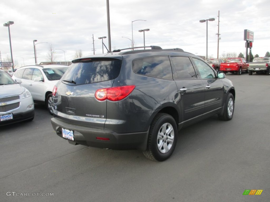 2011 Traverse LS AWD - Cyber Gray Metallic / Dark Gray/Light Gray photo #5