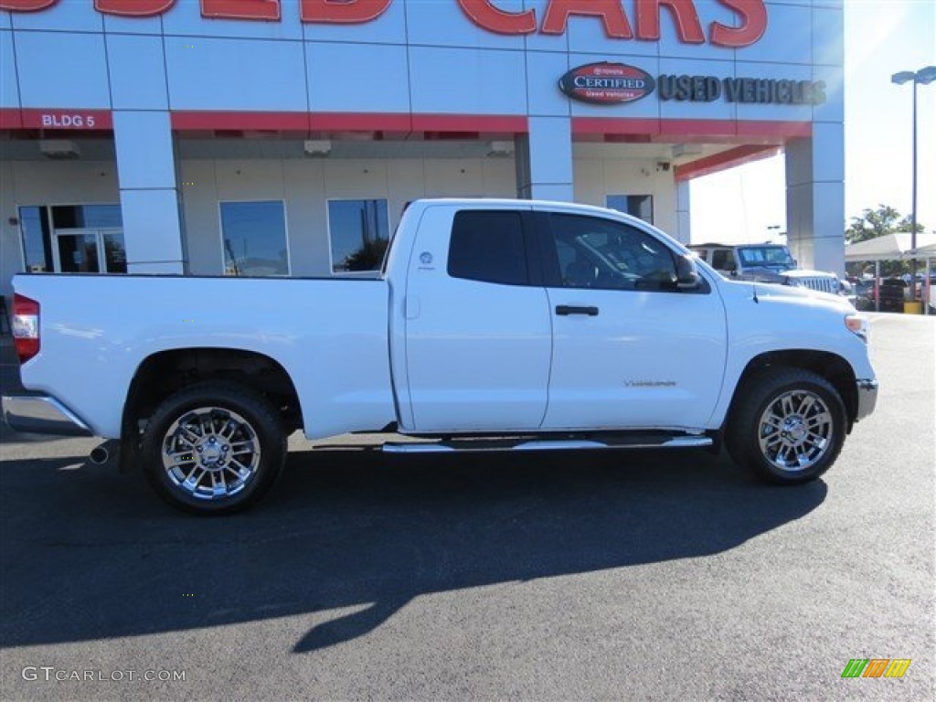 2014 Tundra SR5 Double Cab - Super White / Graphite photo #8