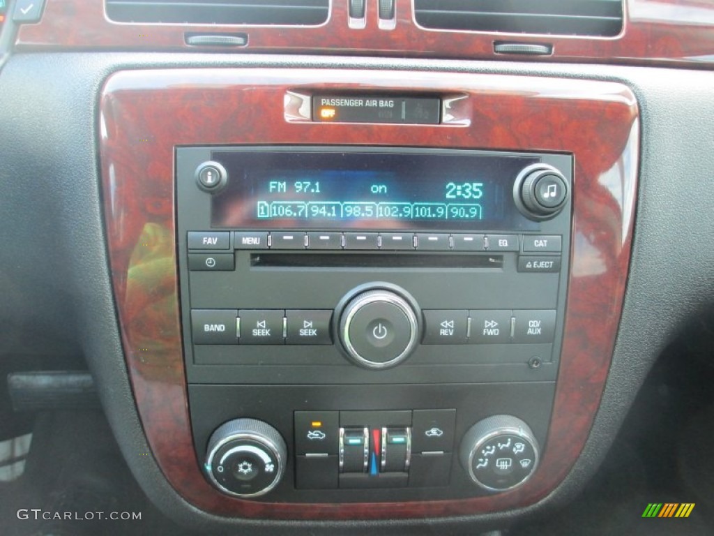 2010 Impala LS - Silver Ice Metallic / Ebony photo #14