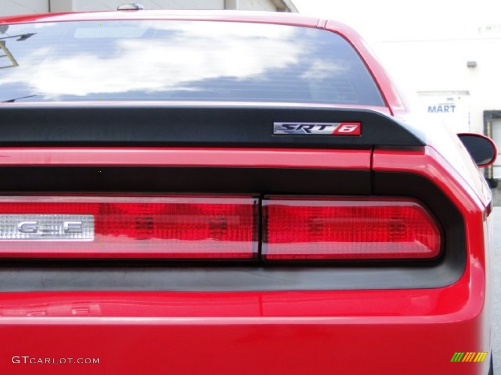 2009 Dodge Challenger SRT8 Marks and Logos Photo #88413174