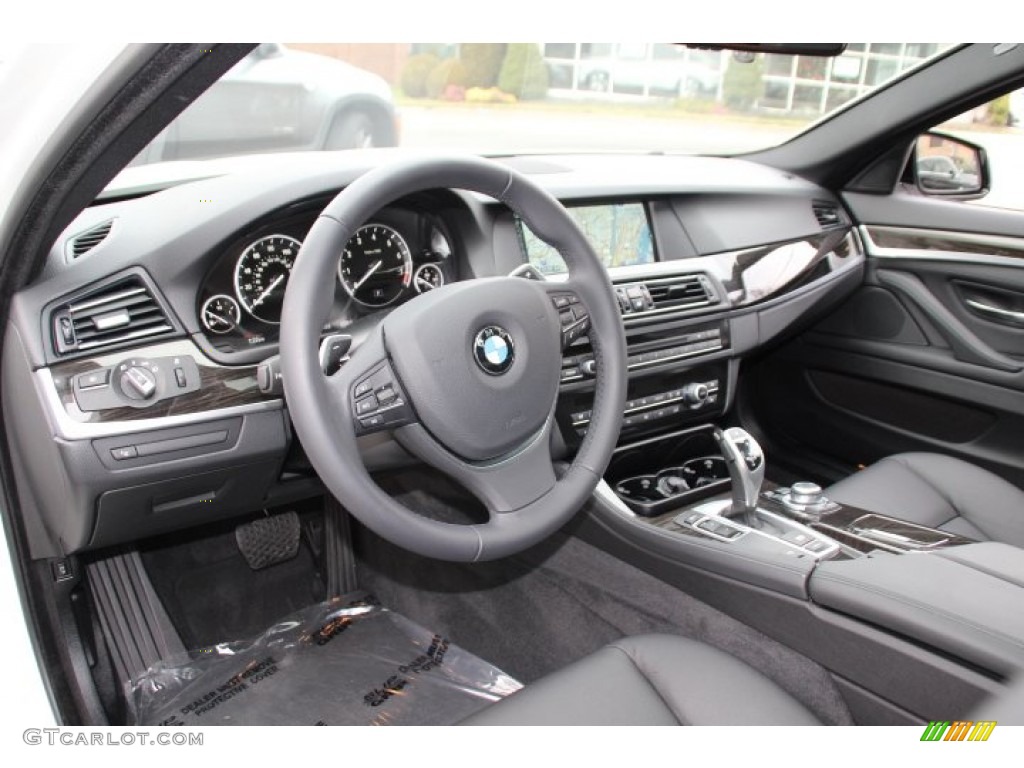 Black Interior 2013 BMW 5 Series ActiveHybrid 5 Photo #88413429