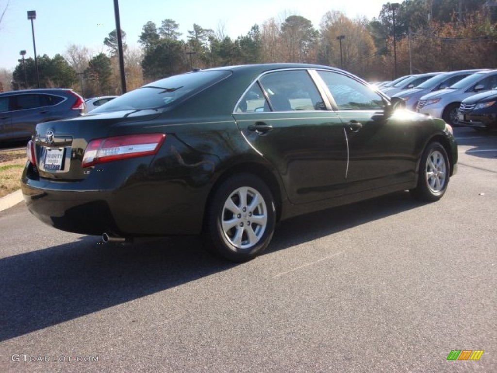 2011 Camry LE - Spruce Green Mica / Ash photo #5