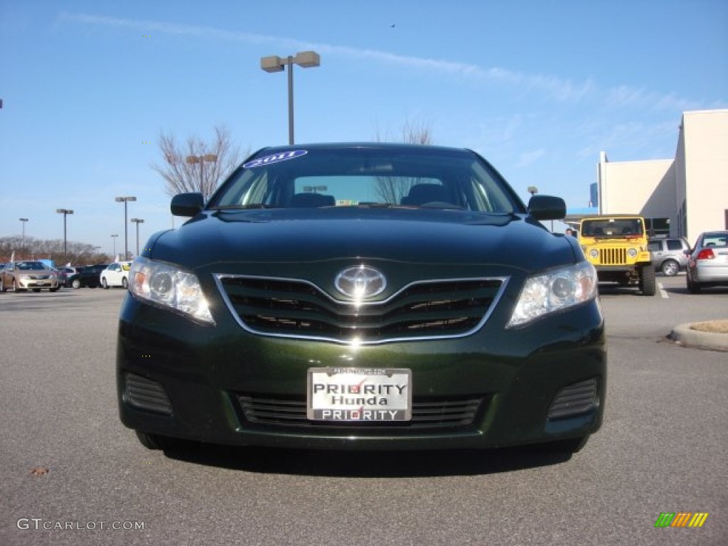 2011 Camry LE - Spruce Green Mica / Ash photo #9