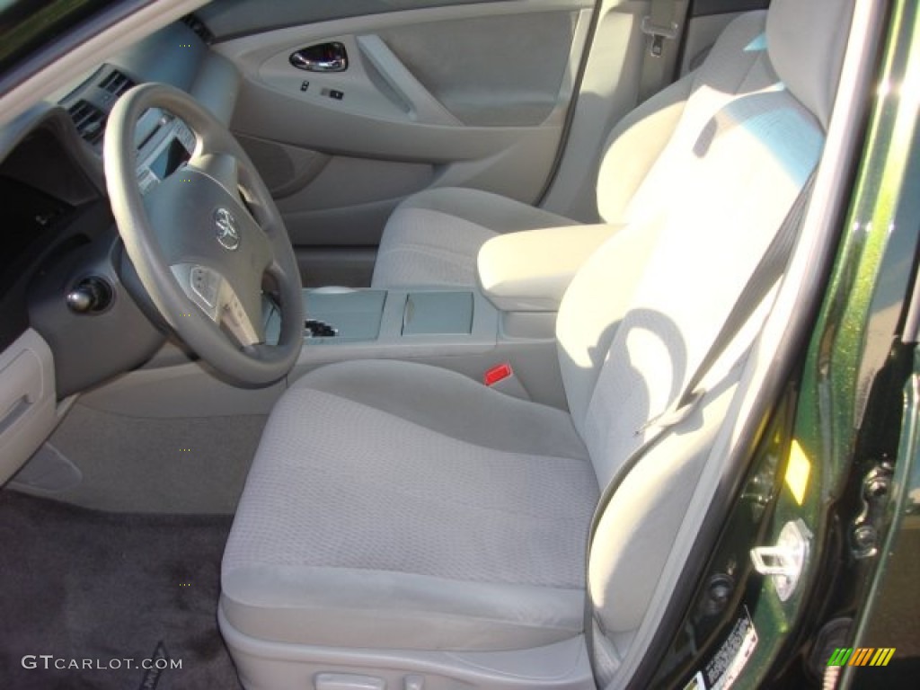 2011 Camry LE - Spruce Green Mica / Ash photo #10