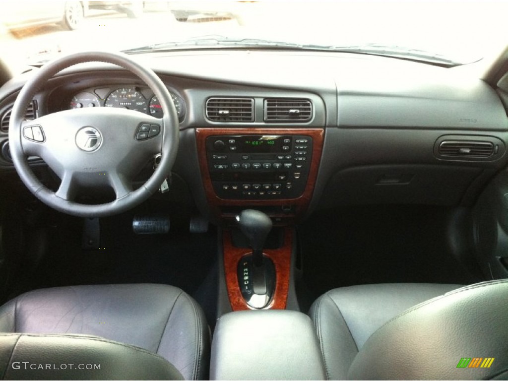 2003 Sable LS Premium Sedan - Black Clearcoat / Dark Charcoal photo #9