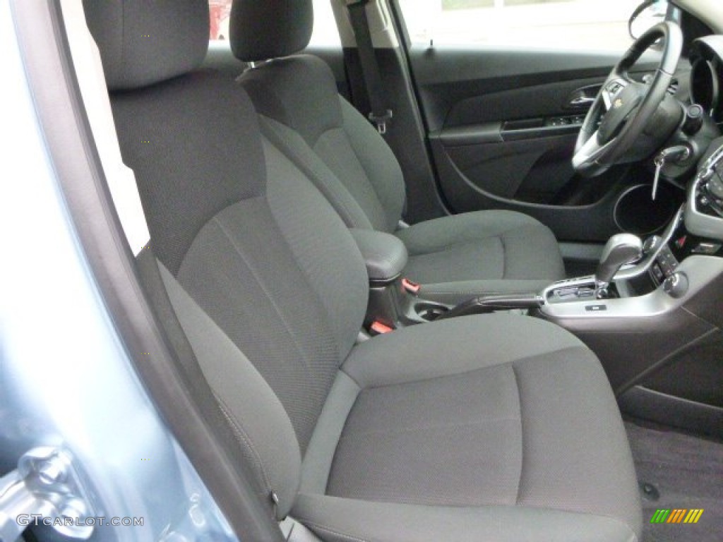2011 Chevrolet Cruze ECO Front Seat Photo #88415325