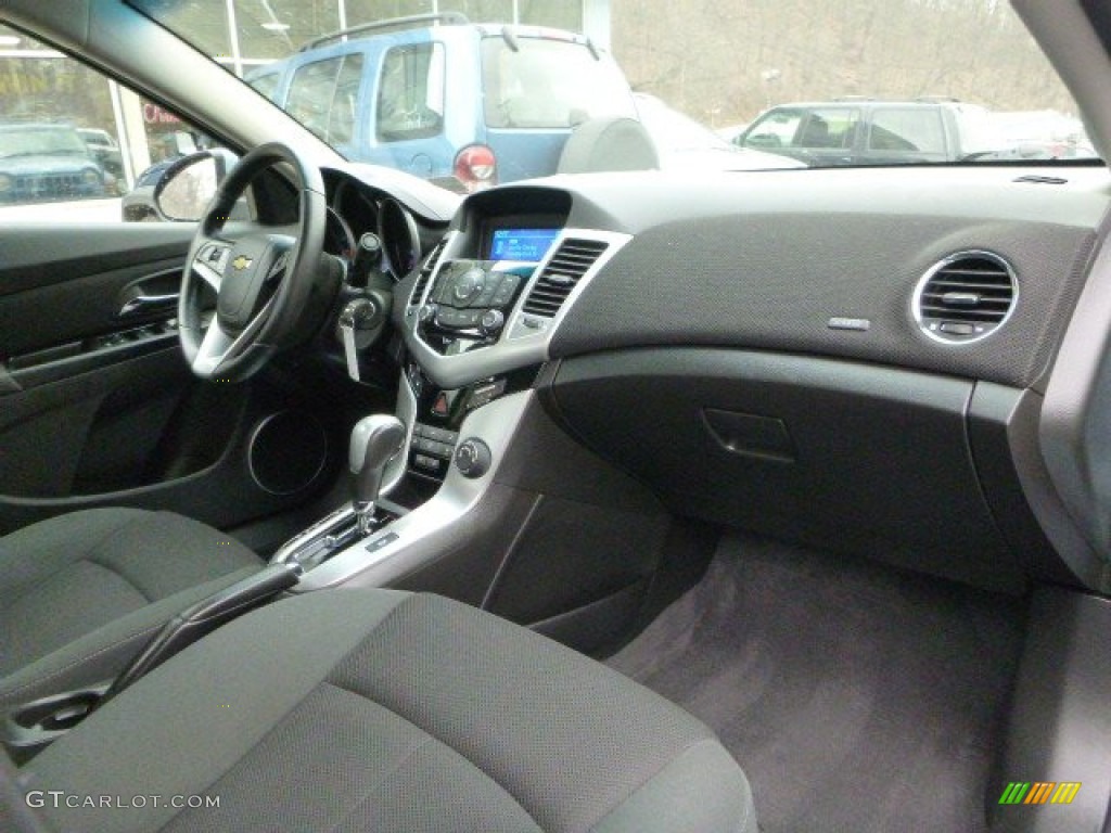 2011 Chevrolet Cruze ECO Jet Black Dashboard Photo #88415346