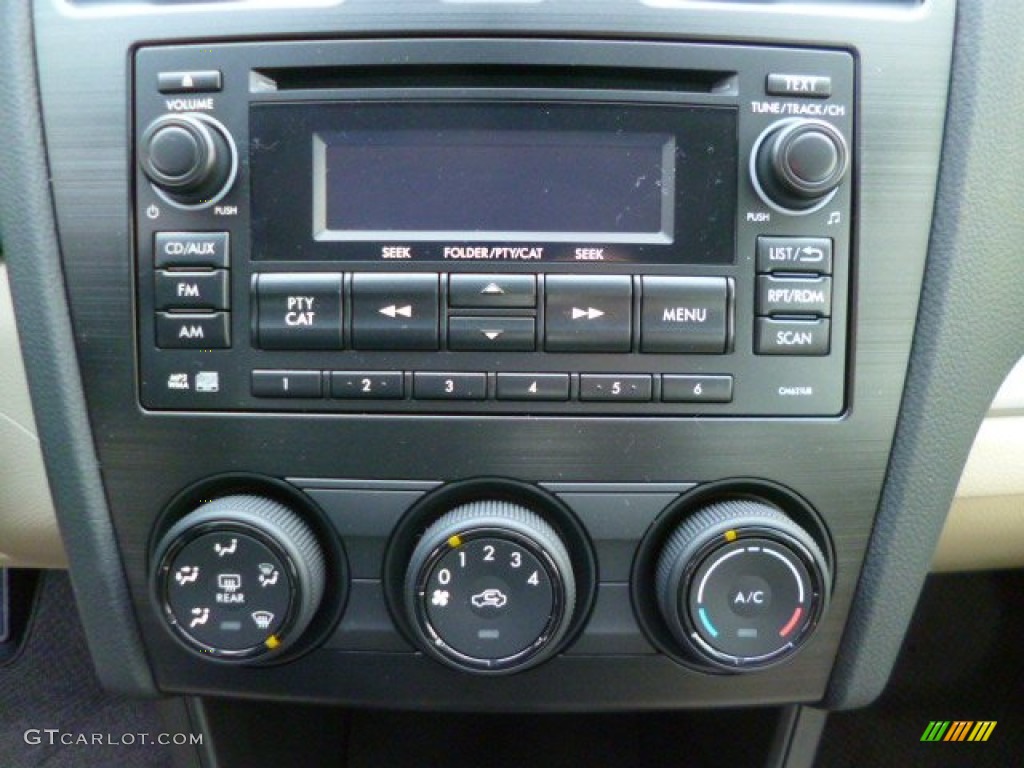2014 Subaru Impreza 2.0i 4 Door Controls Photo #88417929