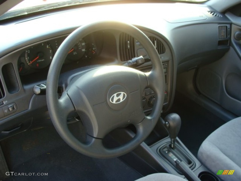 2005 Elantra GT Sedan - Rally Red / Beige photo #9