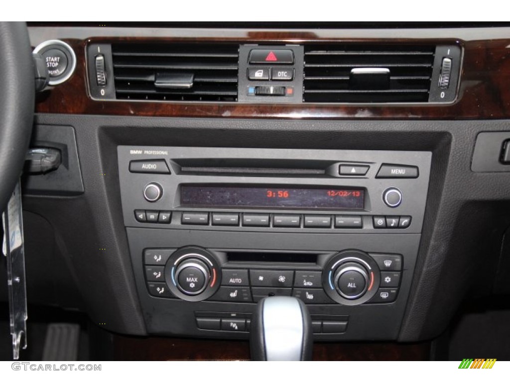 2011 3 Series 335i xDrive Sedan - Alpine White / Black photo #13