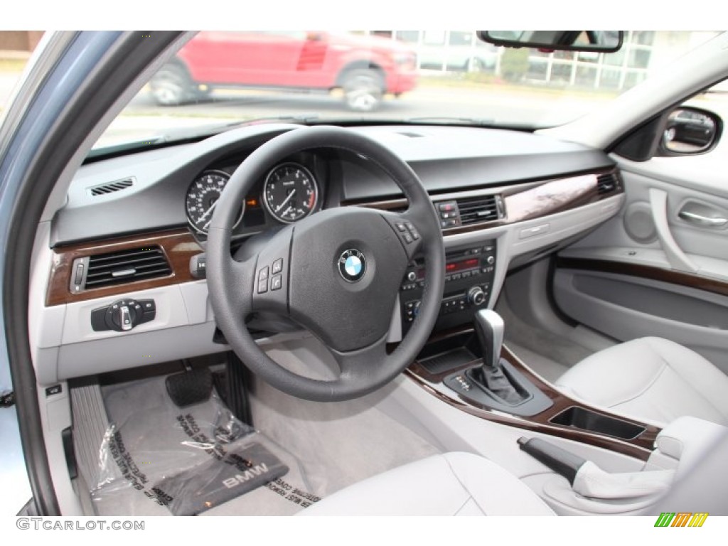 2011 3 Series 335i Sedan - Blue Water Metallic / Gray Dakota Leather photo #9