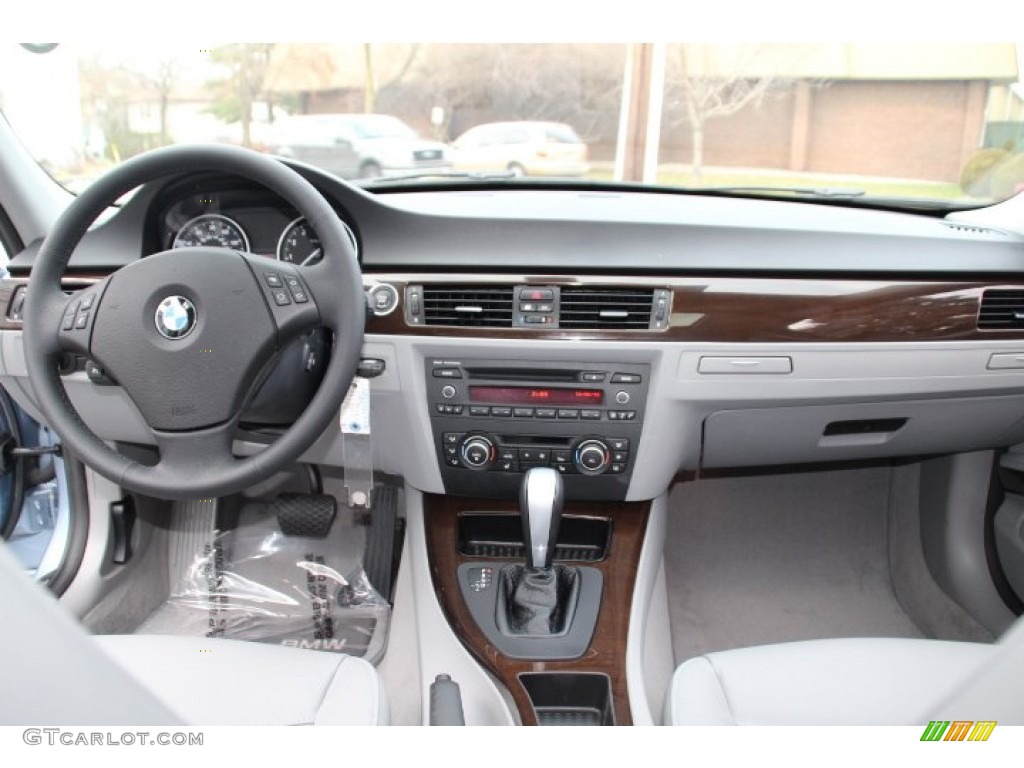 2011 3 Series 335i Sedan - Blue Water Metallic / Gray Dakota Leather photo #12