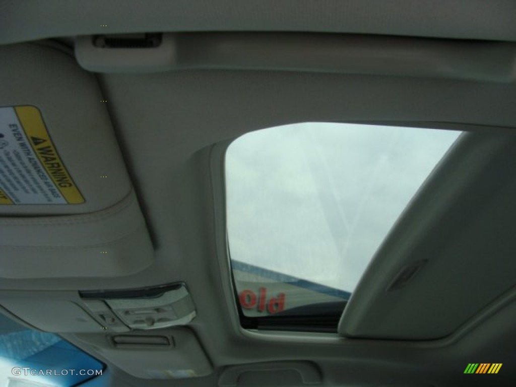 2011 Outback 2.5i Premium Wagon - Steel Silver Metallic / Off Black photo #16
