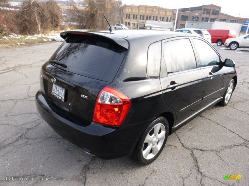 2008 Spectra 5 SX Wagon - Black / Black photo #8