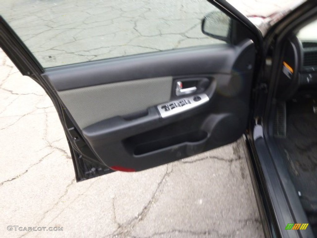 2008 Spectra 5 SX Wagon - Black / Black photo #11