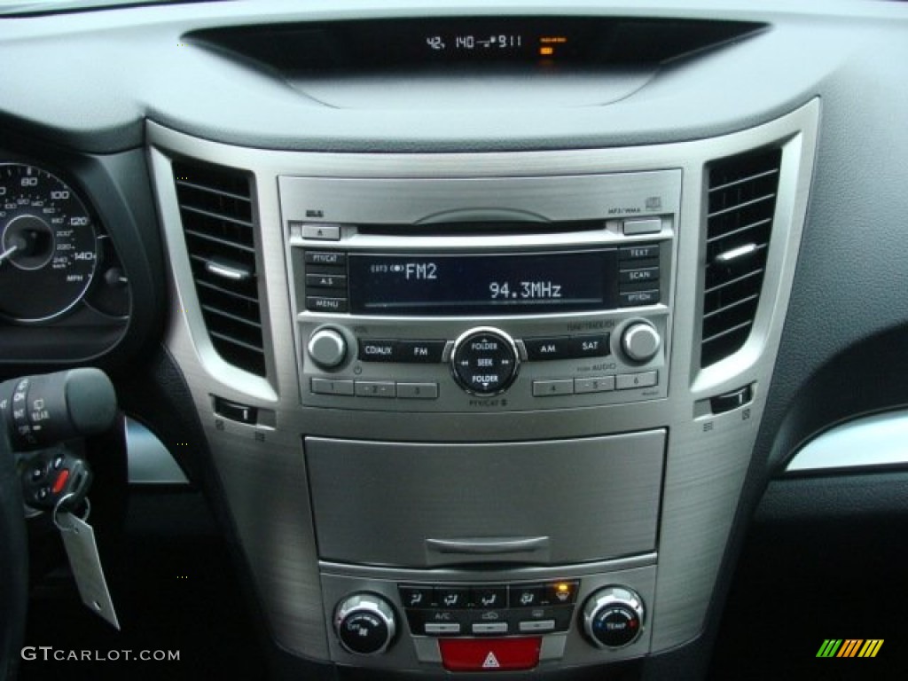 2011 Outback 2.5i Premium Wagon - Steel Silver Metallic / Off Black photo #22