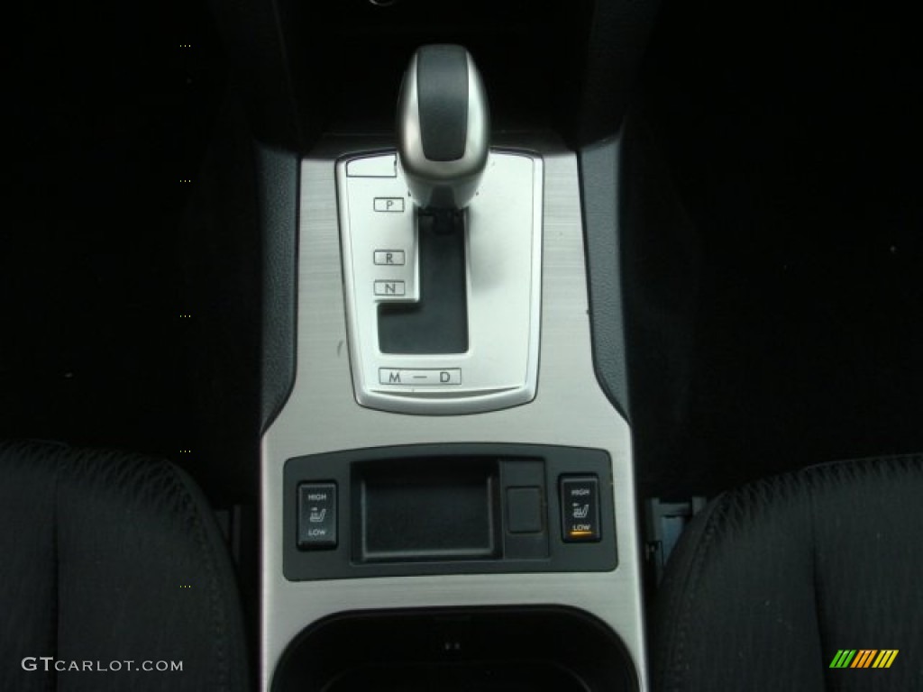 2011 Outback 2.5i Premium Wagon - Steel Silver Metallic / Off Black photo #23