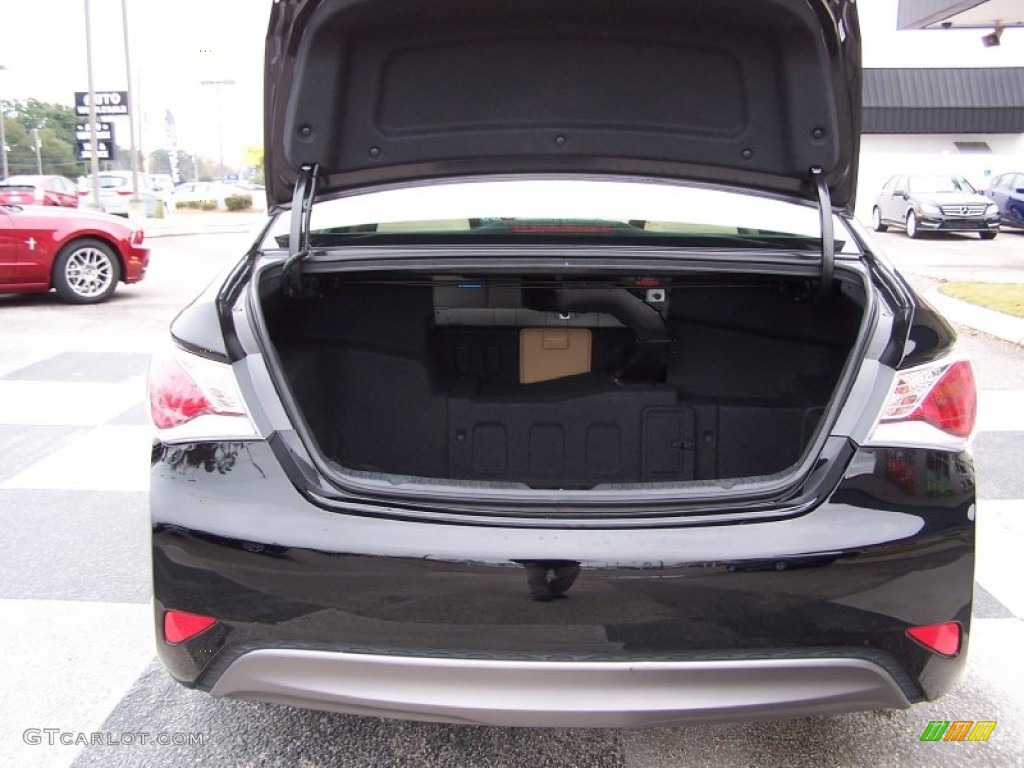 2011 Sonata Hybrid - Midnight Black / Camel photo #5