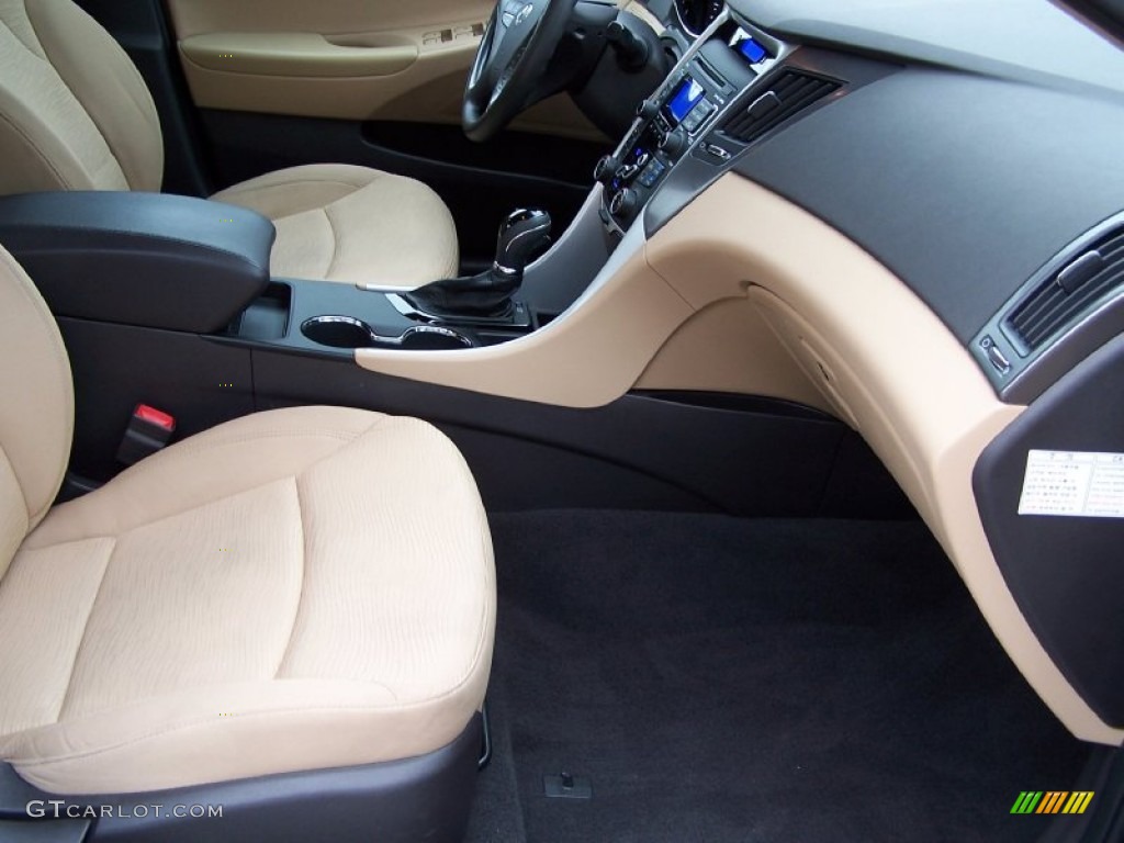 2011 Sonata Hybrid - Midnight Black / Camel photo #13