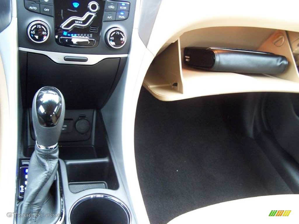 2011 Sonata Hybrid - Midnight Black / Camel photo #19