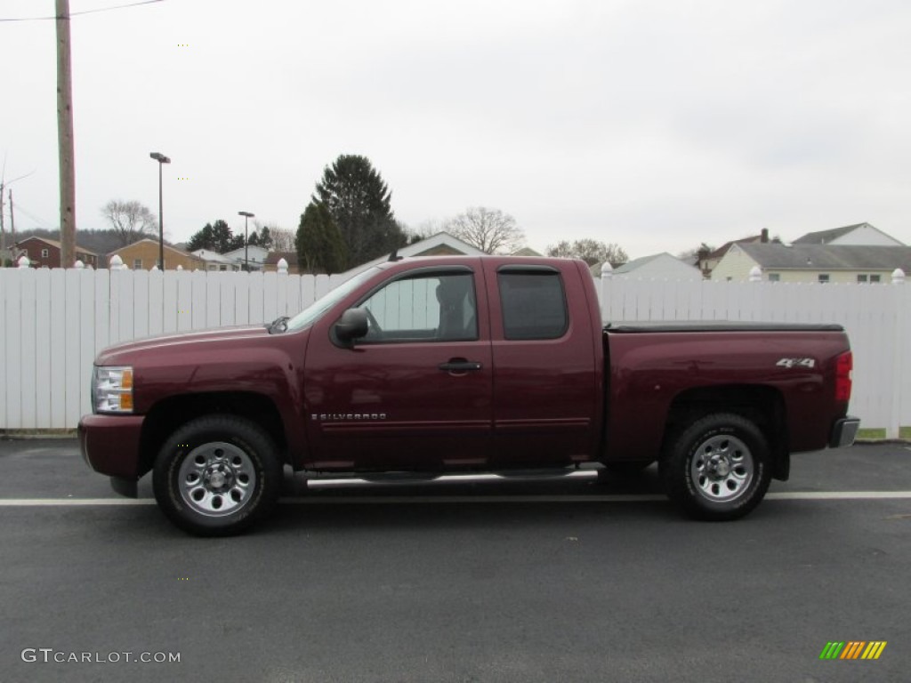 2009 Silverado 1500 LT Extended Cab 4x4 - Dark Cherry Red Metallic / Ebony photo #2