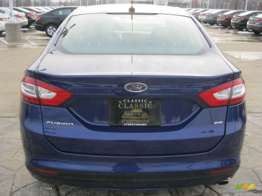 2013 Fusion SE - Deep Impact Blue Metallic / Charcoal Black photo #6