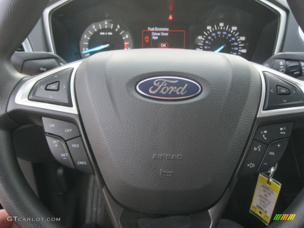 2013 Fusion SE - Deep Impact Blue Metallic / Charcoal Black photo #20