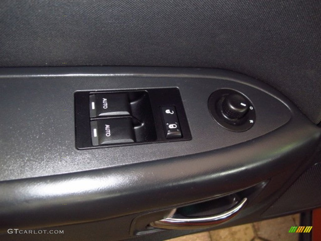 2011 Challenger SE - Toxic Orange Pearl / Dark Slate Gray photo #20