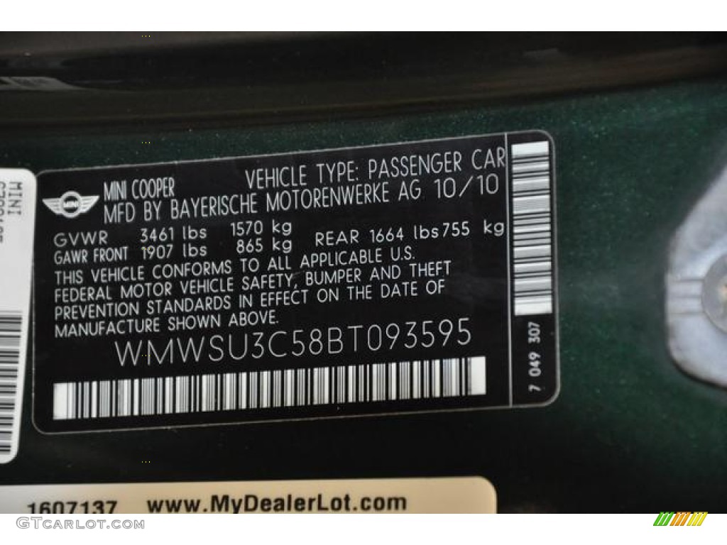 2011 Cooper Hardtop - British Racing Green II / Carbon Black photo #26