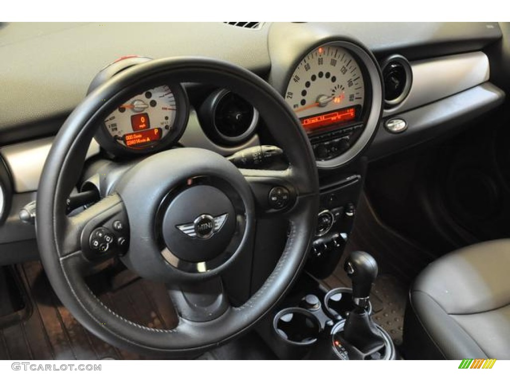 2011 Cooper Hardtop - British Racing Green II / Carbon Black photo #28