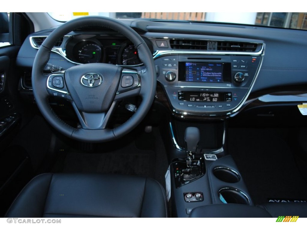 2014 Toyota Avalon Hybrid XLE Touring Dashboard Photos
