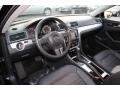 Black - Passat 2.5L SE Photo No. 10